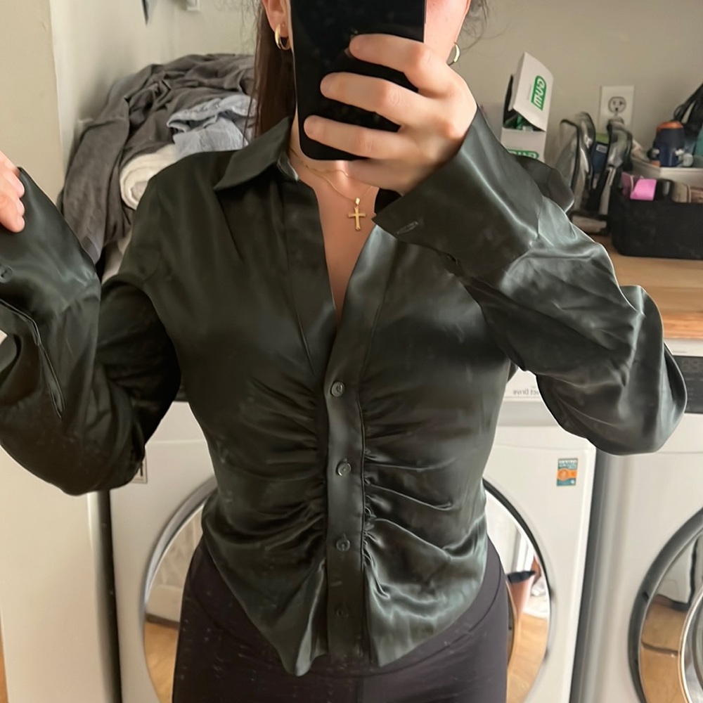 Silk top - Picture 4 of 4
